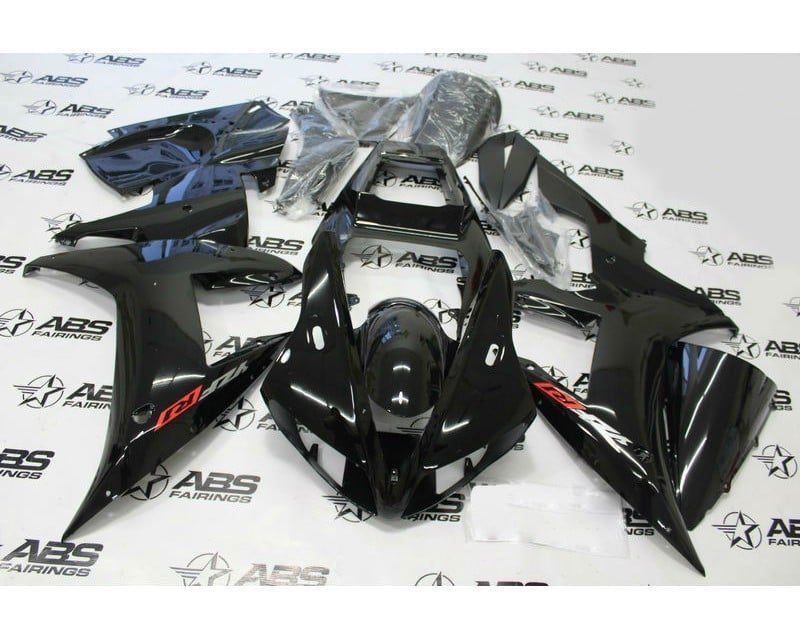All Gloss Black with Decals - 2002 to 2003 R1 Questions & Answers